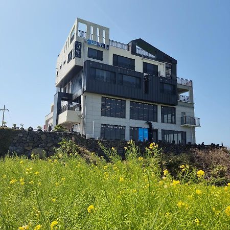 Eutteum-Won Pension Jeju Exteriör bild