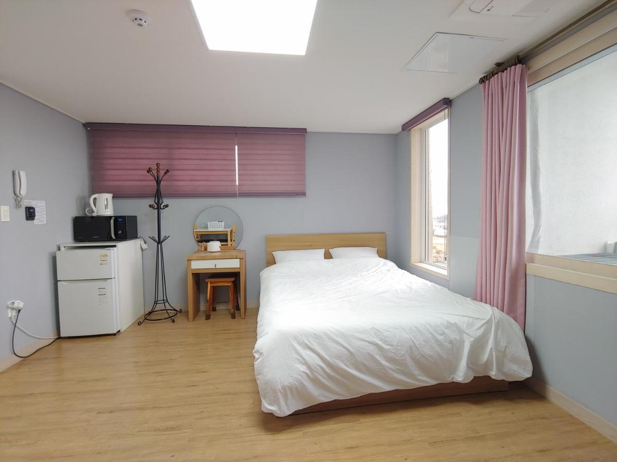 Eutteum-Won Pension Jeju Exteriör bild