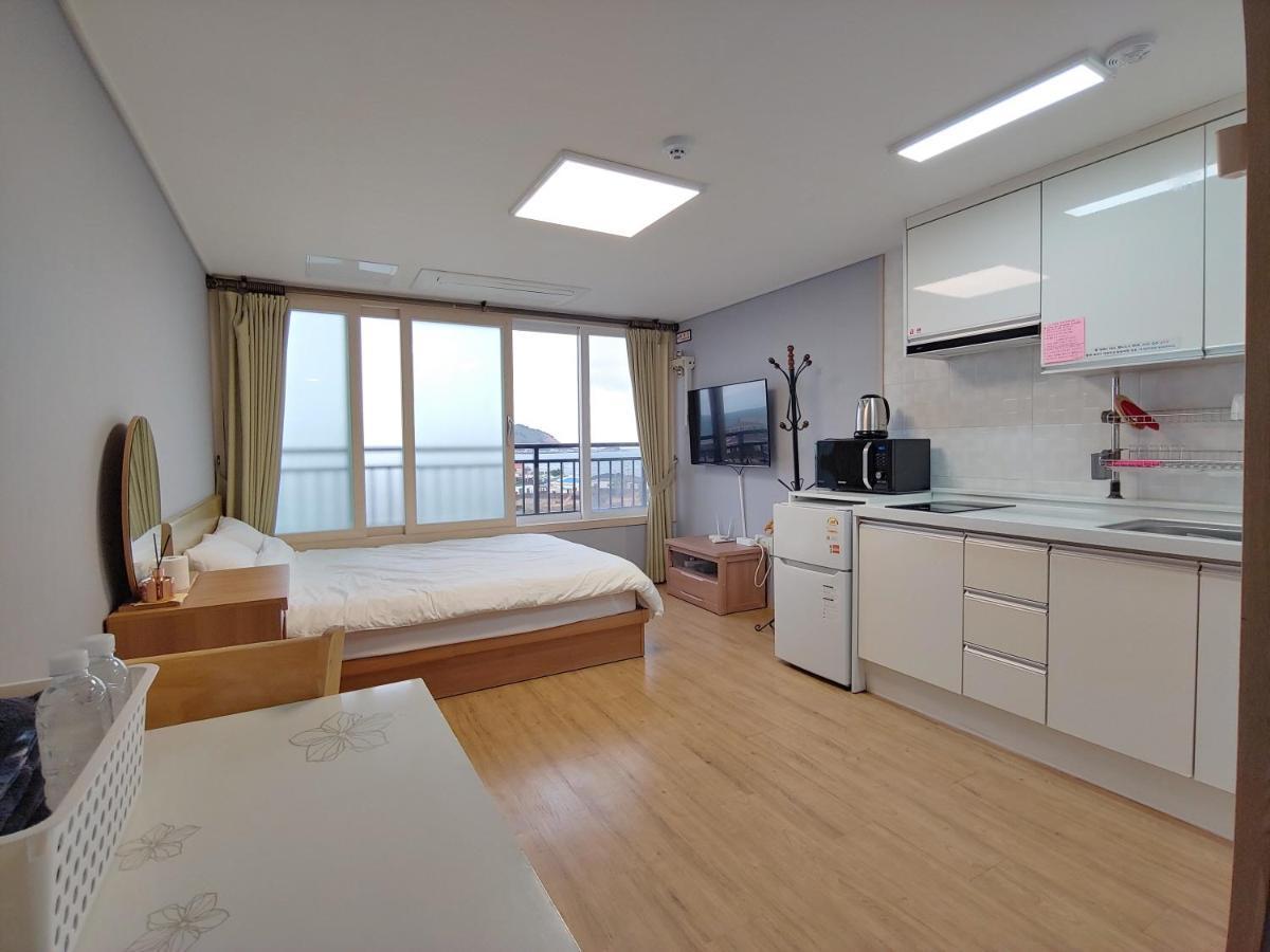 Eutteum-Won Pension Jeju Exteriör bild
